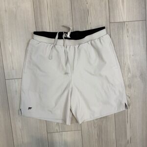 Fabletics The Fundamental Short II Lined 7in Light Gray Shorts Size Medium